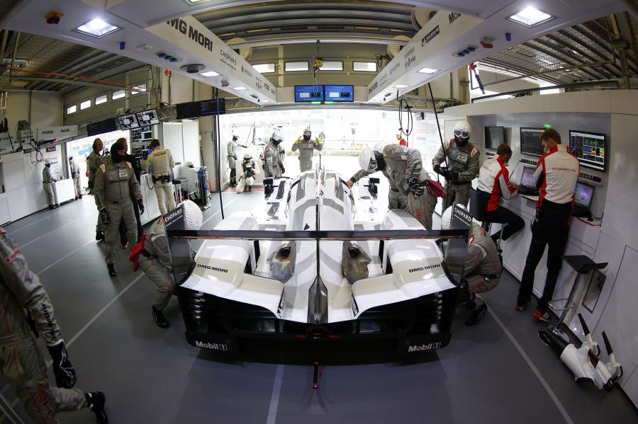  Porsche 919 Hybrid 2015 года  (фото 206 из 481)